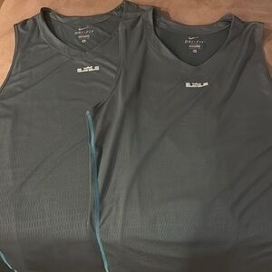 Nike Men's Dri-FIT Sleeveless Shirt - Black